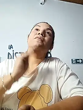 Samaraa Lee online show from December 2025 06:41:02 AM