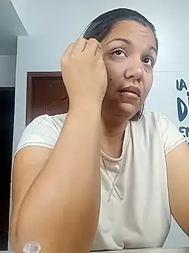 Samaraa Lee online show from January 2026 12:32:01 PM