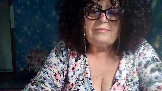 Milaniya606 online show from November 2025 01:43:01 PM