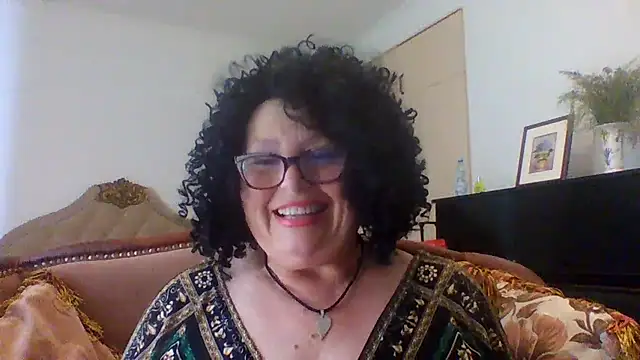 Milaniya606 online show from August 2026 12:30:01 PM