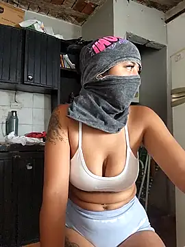 Zulema cba online show from November 2025 07:18:02 PM