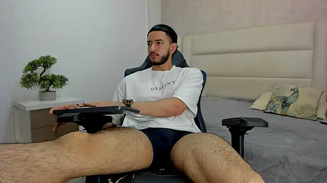 vitaly   online show from January 2026 03:36:01 PM