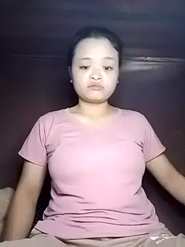 Snapshot of Serena-121 chatting on November 2025 01:04:02 AM Serena-121 online show from November 2025 01:04:02 AM