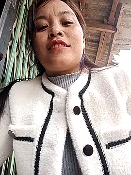 Snapshot of Alice-567 chatting on February 2026 07:13:02 AM Alice-567 online show from February 2026 07:13:02 AM