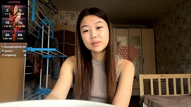 Snapshot of YunDargenio chatting on November 2025 11:01:02 AM YunDargenio online show from November 2025 11:01:02 AM