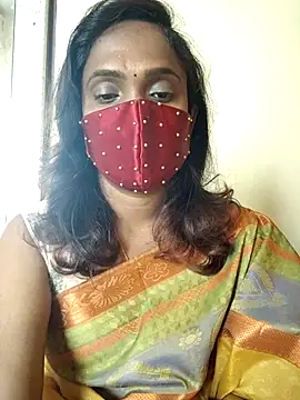 Queen-dhivya online show from February 2026 03:13:02 AM