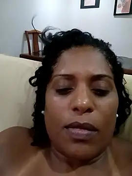 Maliaebonyfetish online show from January 2026 02:39:01 AM