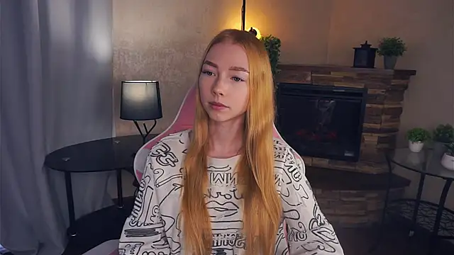 Snapshot of TariHedrix chatting on November 2025 07:30:02 AM TariHedrix online show from November 2025 07:30:02 AM