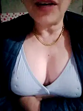 Snapshot of small-house123 chatting on February 2026 12:37:02 PM small-house123 online show from February 2026 12:37:02 PM