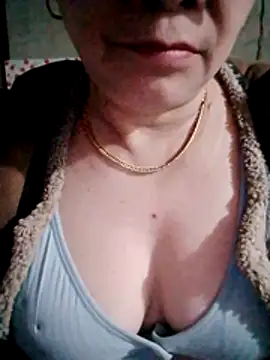 Snapshot of small-house123 chatting on February 2026 12:44:02 PM small-house123 online show from February 2026 12:44:02 PM