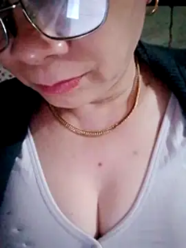 Snapshot of small-house123 chatting on February 2026 10:52:02 AM small-house123 online show from February 2026 10:52:02 AM