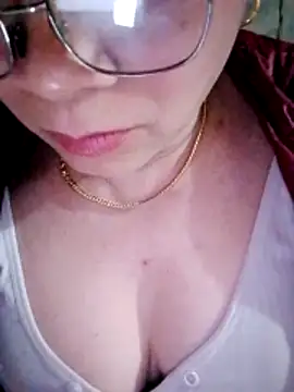 Snapshot of small-house123 chatting on February 2026 12:20:01 PM small-house123 online show from February 2026 12:20:01 PM