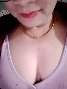 Snapshot of small-house123 chatting on February 2026 02:12:02 PM small-house123 online show from February 2026 02:12:02 PM