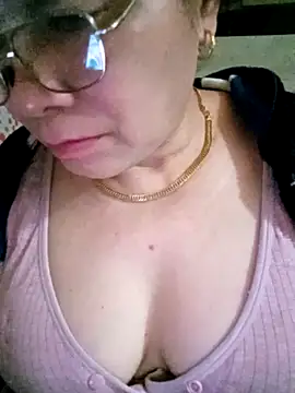 Snapshot of small-house123 chatting on February 2026 03:58:02 AM small-house123 online show from February 2026 03:58:02 AM