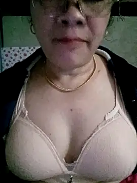 Snapshot of small-house123 chatting on February 2026 11:30:01 AM small-house123 online show from February 2026 11:30:01 AM