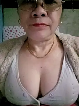 Snapshot of small-house123 chatting on February 2026 11:58:02 PM small-house123 online show from February 2026 11:58:02 PM