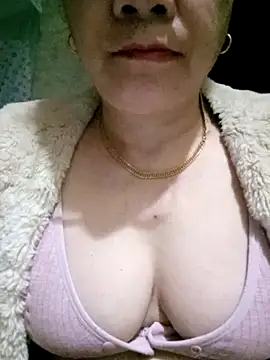 Snapshot of small-house123 chatting on March 2026 08:59:02 PM small-house123 online show from March 2026 08:59:02 PM