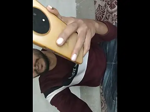 Snapshot of baby_Cpl21 chatting on November 2025 04:35:01 PM baby Cpl21 online show from November 2025 04:35:01 PM