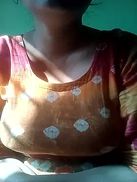 Snapshot of Tina_250 chatting on January 2026 04:51:01 AM Tina 250 online show from January 2026 04:51:01 AM