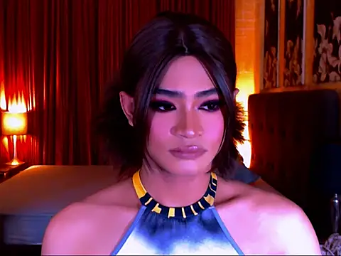 AthisaMooreTS online show from December 2025 08:07:02 PM