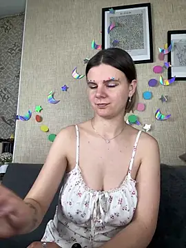 Snapshot of Zorianaa chatting on May 2026 09:10:02 PM Zorianaa online show from May 2026 09:10:02 PM