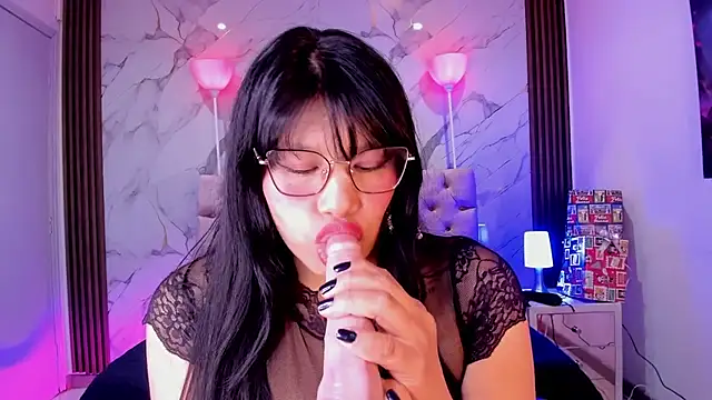 EsmeraldaChantre online show from January 2026 11:48:02 AM