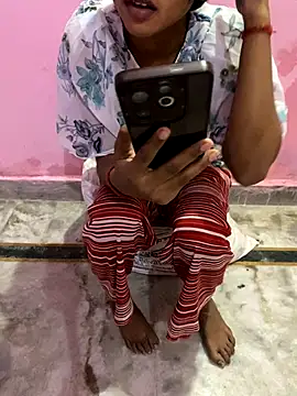 Snapshot of Hina_baby3 chatting on November 2025 03:47:02 PM Hina baby3 online show from November 2025 03:47:02 PM