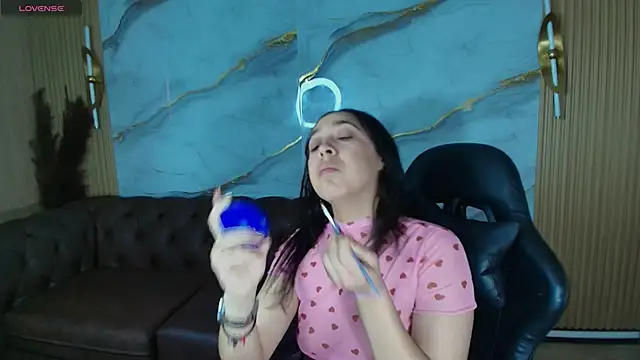 gabriella storm tf online show from January 2026 12:44:02 PM