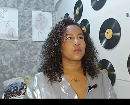 Ambar foxy online show from November 2025 07:45:02 PM