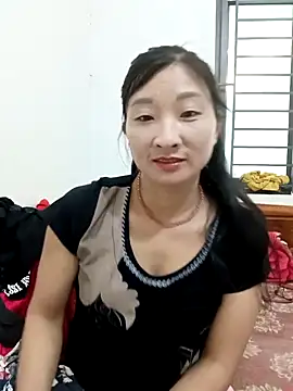 wees-lind online show from November 2025 01:20:02 AM