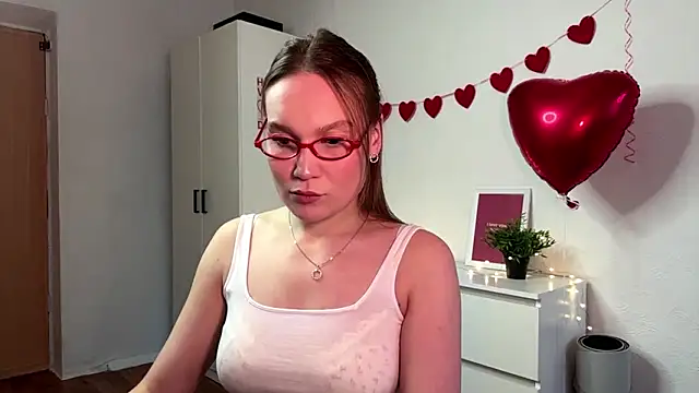 Snapshot of Kalli_ly chatting on February 2026 02:10:01 PM Kalli ly online show from February 2026 02:10:01 PM