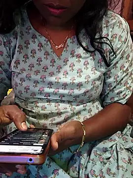 hyd couple7878 online show from November 2025 03:50:01 AM