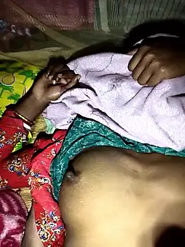 pooja-capal81 online show from February 2026 11:17:01 PM