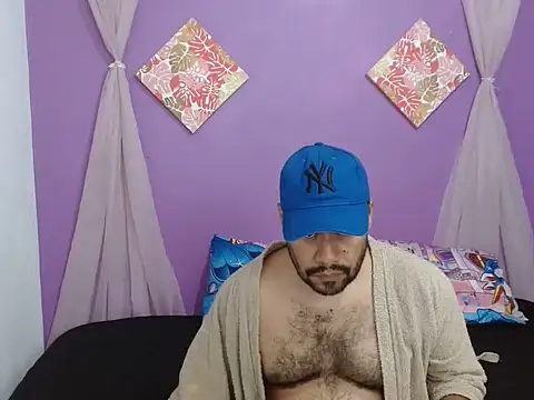 Snapshot of Ramses_36 chatting on December 2025 12:53:02 PM Ramses 36 online show from December 2025 12:53:02 PM