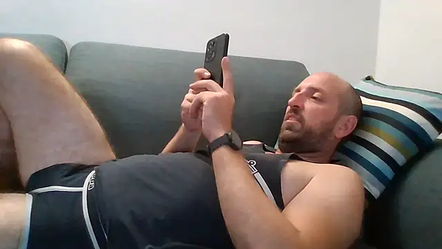 Snapshot of luca_beech88 chatting on July 2026 06:24:02 PM luca beech88 online show from July 2026 06:24:02 PM