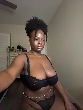 ladiosa selene online show from February 2026 11:44:01 PM