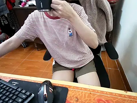 ---Lusi03--- online show from February 2026 03:52:02 PM