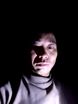 Snapshot of Kevin-n chatting on November 2025 09:38:01 PM Kevin-n online show from November 2025 09:38:01 PM