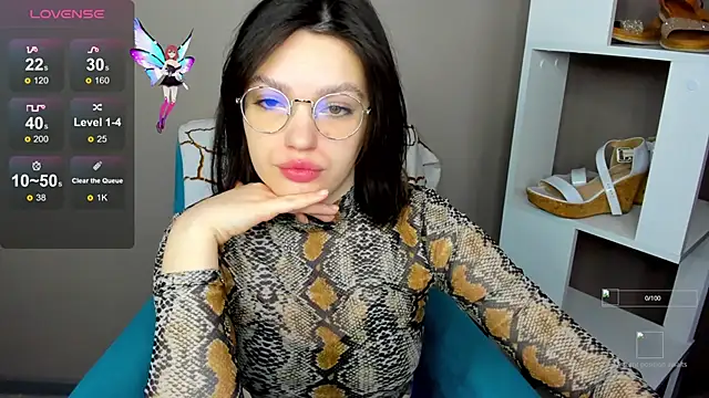 Karina Kellyy online show from November 2025 02:21:01 AM