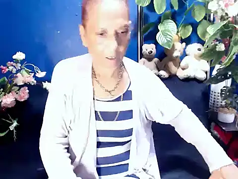 Hot queen57 online show from December 2025 04:35:02 PM