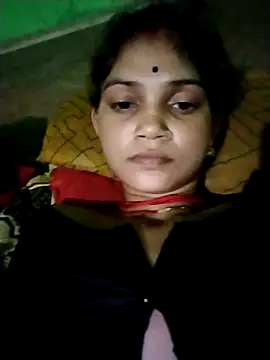 Snapshot of Jooli_cuty chatting on May 2026 04:46:01 PM Jooli cuty online show from May 2026 04:46:01 PM
