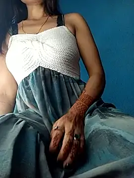 Saniya76 online show from November 2025 04:04:01 AM