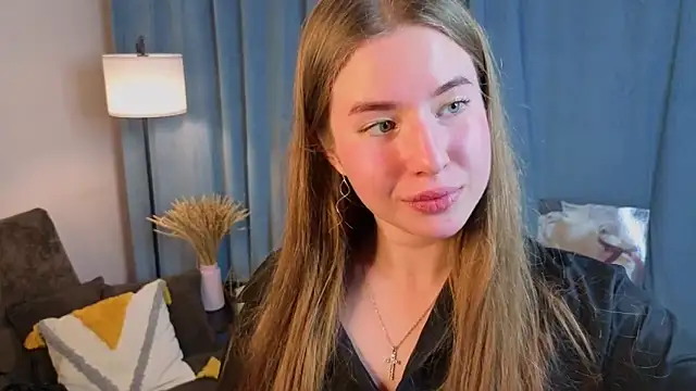 MowasaBritten online show from November 2025 02:06:01 PM