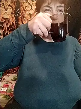 Snapshot of MyHoneyKira chatting on November 2025 09:39:01 AM MyHoneyKira online show from November 2025 09:39:01 AM