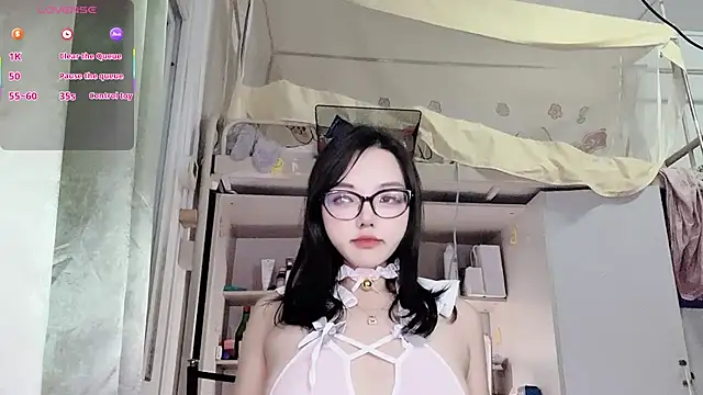 Snapshot of 99EE-yy chatting on November 2025 12:16:01 PM 99EE-yy online show from November 2025 12:16:01 PM