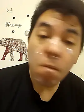 Snapshot of Lobouys chatting on November 2025 07:08:02 AM Lobouys online show from November 2025 07:08:02 AM