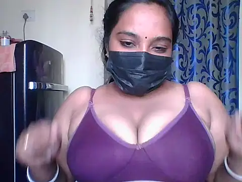 Snapshot of Mathi_cam chatting on March 2026 09:46:01 AM Mathi cam online show from March 2026 09:46:01 AM