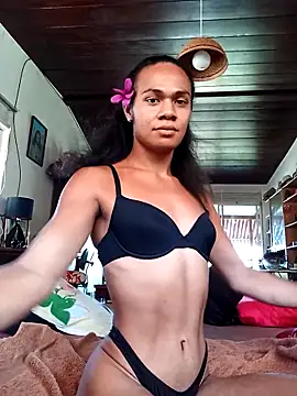 Snapshot of TransKylieX chatting on November 2025 06:24:02 PM TransKylieX online show from November 2025 06:24:02 PM