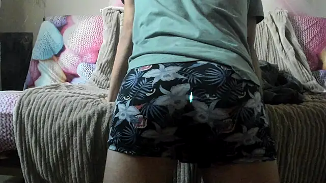 Snapshot of Mrmansexy01 chatting on November 2025 01:43:02 PM Mrmansexy01 online show from November 2025 01:43:02 PM