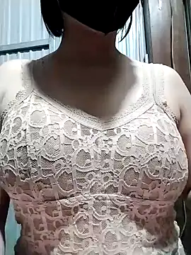 Niramiu online show from November 2025 03:20:01 AM